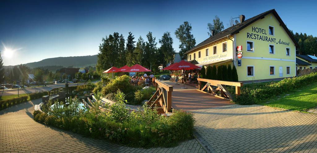 Hotel Admiral Lipno nad Vltavou Extérieur photo