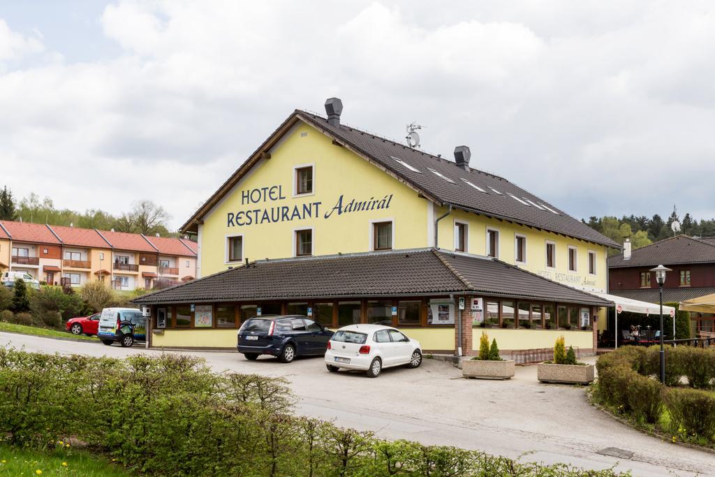Hotel Admiral Lipno nad Vltavou Extérieur photo