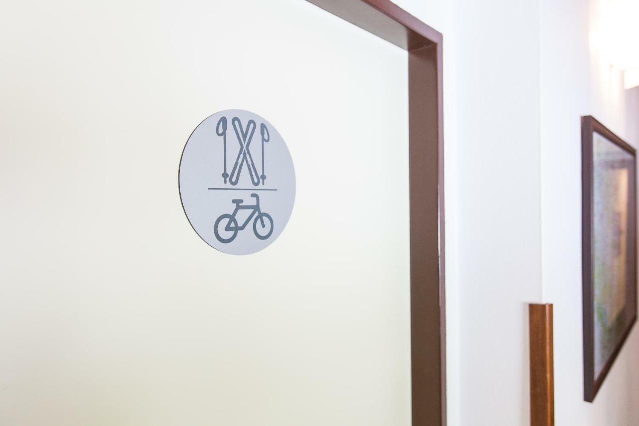 Hotel Admiral Lipno nad Vltavou Extérieur photo